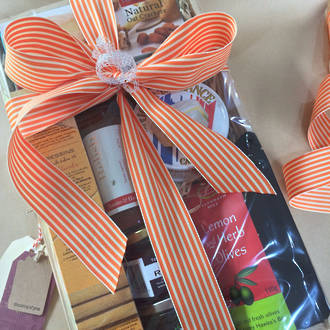 Cheese & Chutney Hamper